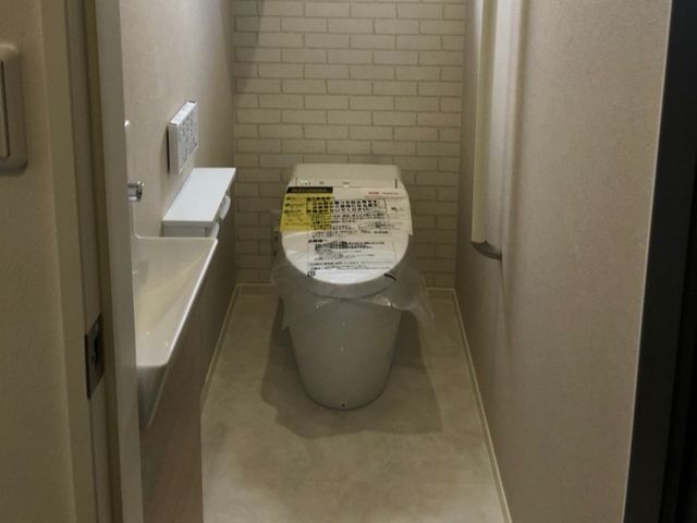 トイレ取替工事