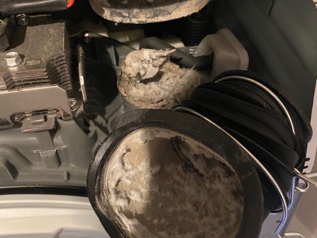 時間外、エリア外対応可能！乾燥機能低下や衣類に埃がつくなど改善できます！