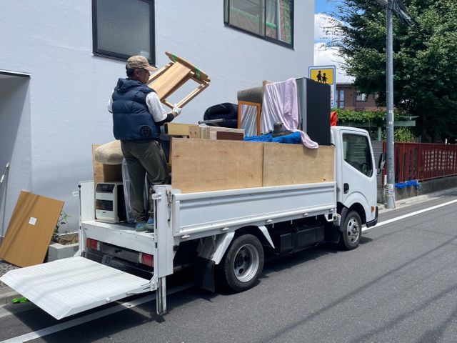 遺品整理はお任せください！お客様に寄り添ったご提案を致します！サービスの画像
