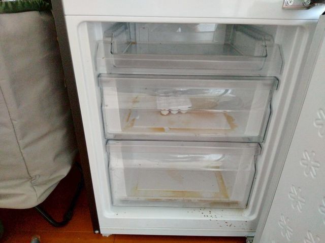 【モニター価格！】臭いも汚れも一掃！ピカピカ冷蔵庫で快適に。