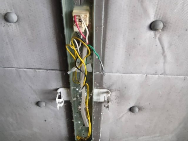 照明器具バイパス工事