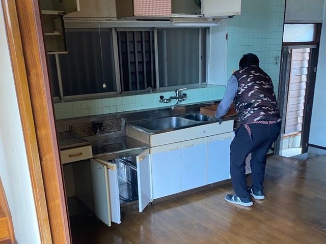 【損害保険加盟店】◆法人店舗◆年中無休◆女性スタッフ同行可能◆お客様第一◎