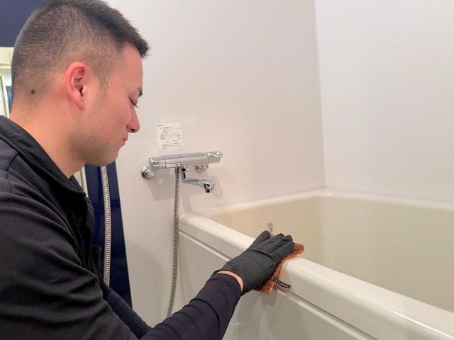 「浴室まるごとリセット｜カビ・水アカ・皮脂汚れ徹底除去」