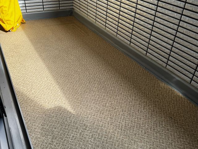 雨垂れ、ホコリ汚れ高圧洗浄機にてキレイにします