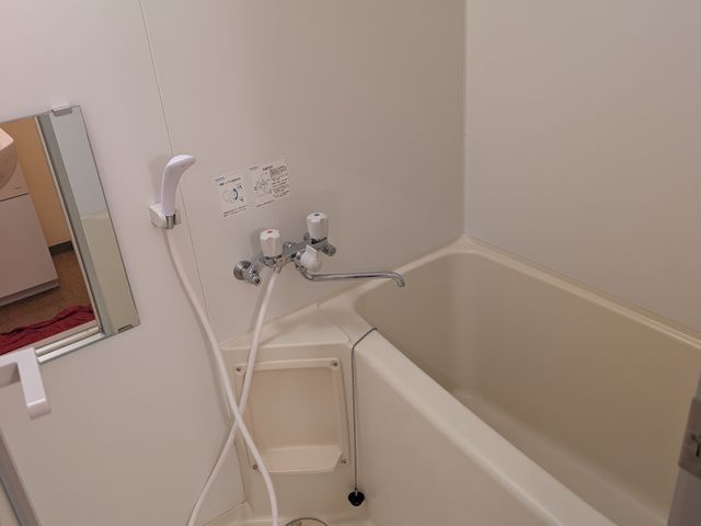 【鏡のウロコもスッキリ】視界クリア！頑固な水垢・エプロン内部まで徹底洗浄