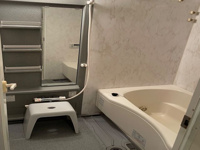 【3歳の娘パパ店長】安心の損害保険加入済◉大手経験あり★丁寧な説明で不安解消♬