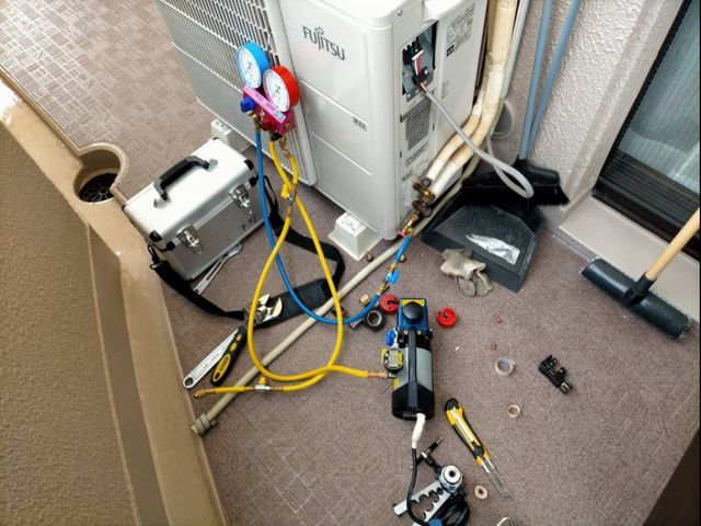 エアコン修理◎水漏れ◎冷えないor暖まらない(ガスチャージ)