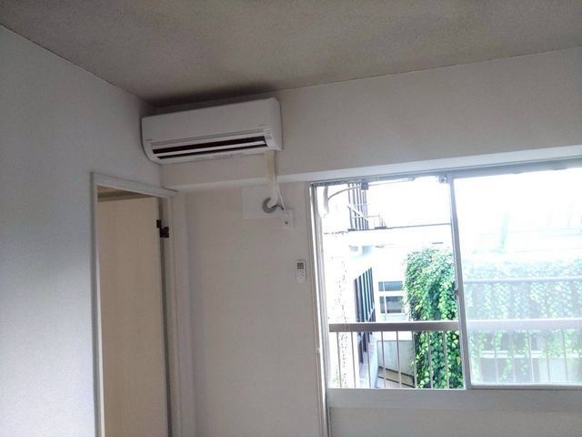 他社で断られたエアコンの難工事も対応可能！諦めかけていたお客様の駆け込み寺