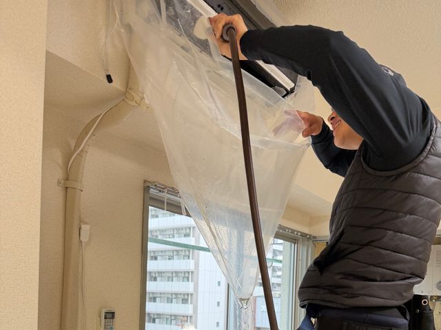 店舗エアコン清掃も手掛ける当社がご家庭用にも進出しました！法人による安心の施工