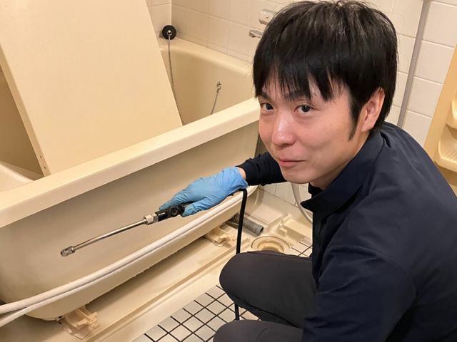 ☆駐車場代当店負担・非喫煙・実績15年☆　水回り４点セット