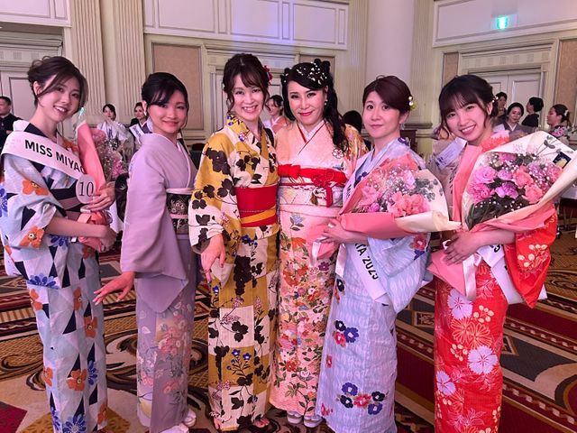 訪問美容歴29年信頼の仕上がり年中無休対応手ぶらでOK現金又はオンライン決済可
