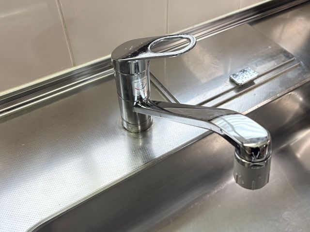 丁寧な作業と話しやすさで選ばれる、自社スタッフによる確かなサービス