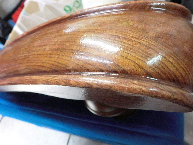 古くなった家具、思い出のある家具を蘇ります！