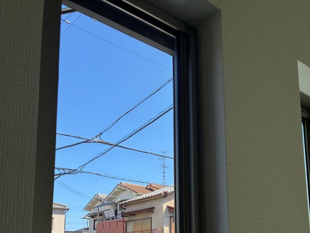 網戸取り付け　網戸本体は別途になります　本体価格は質問からお願い致します