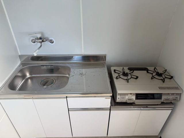 元プロキックボクサーの清掃！作業中のセキュリティー面はご安心下さいませ。