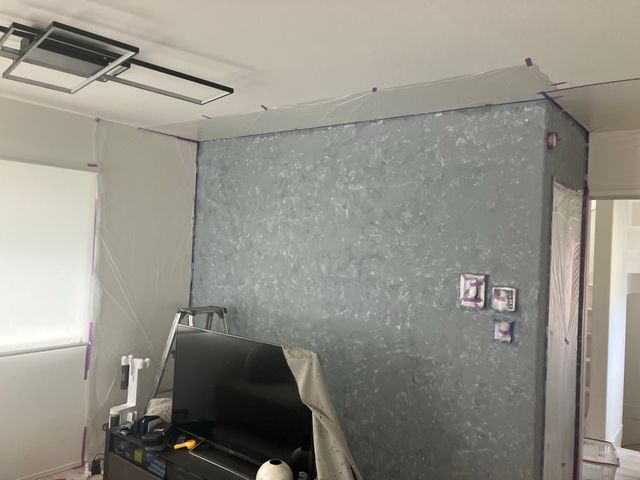 クロスの塗り替え塗装　金額に関しましてはお問い合わせ下さい。サービスの画像