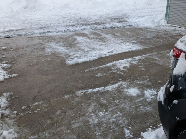 大雪時の雪かき承ります！【個人宅対応】