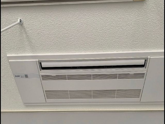 ★ご自宅の天井埋め込み1方向のエアコンクリーニングでカビや臭いを徹底洗浄