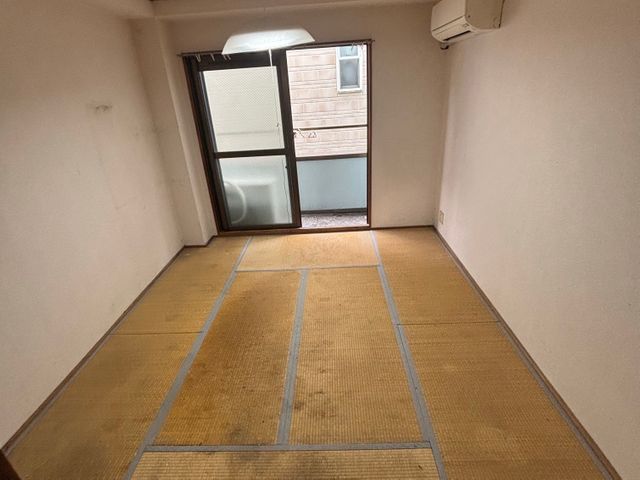 【買取で費用軽減】遺品整理＋不用品回収｜実質負担を抑えます。見積後追加料金なしサービスの画像