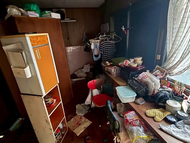 【買取で費用軽減】遺品整理＋不用品回収｜実質負担を抑えます。見積後追加料金なしサービスの画像