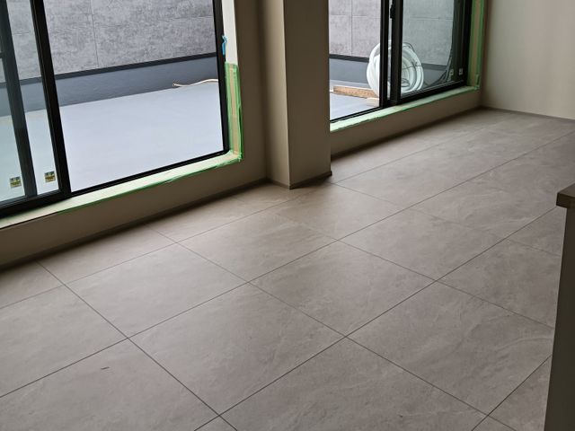 お客様に合わせて営業時間外・地域外も対応！お部屋が生まれ変わる丁寧施工