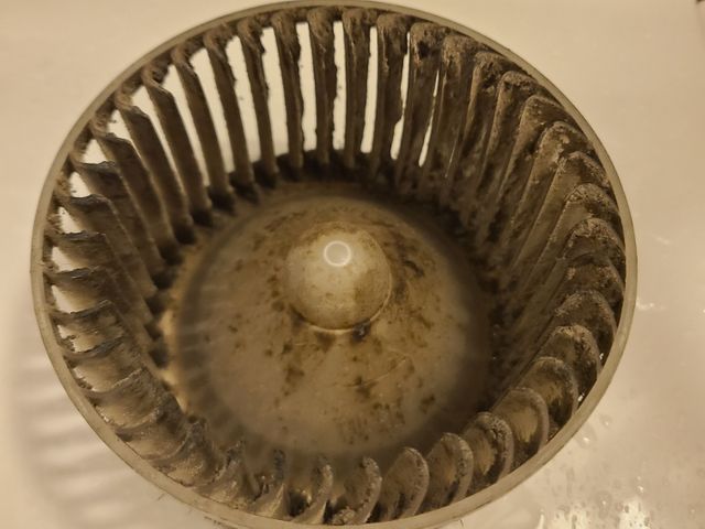 プロの技術でご満足いただけるように心を込めて作業いたします