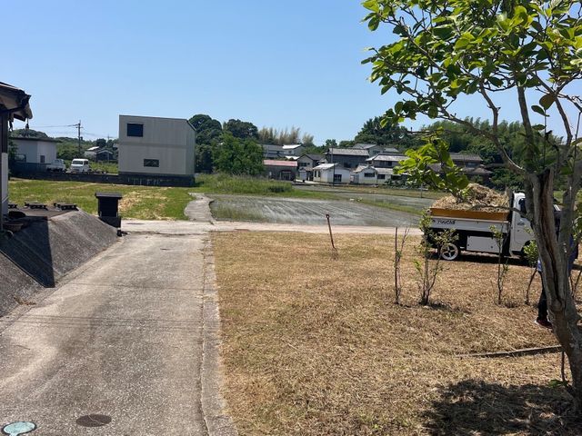 高木伐採/特殊伐採、庭じまい、草刈り、剪定など弊社へ★