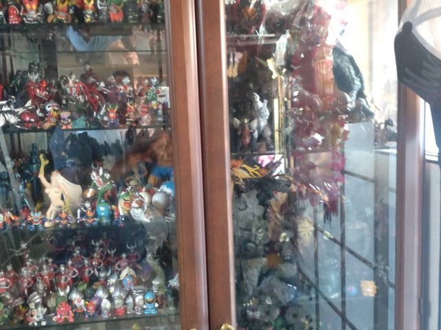 思い出のある沢山の品々、大事にお取り扱い、査定させて頂きます。是非ご相談下さい！サービスの画像