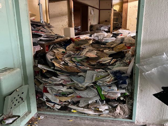 ゴミ屋敷片付け