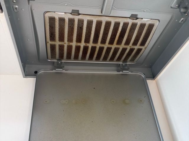 作業外注一切なし！熟練スタッフが豊富な経験と知識で丁寧に作業します