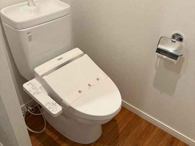 ホテル、民泊清掃経験豊富なスタッフが丁寧に施工致します。