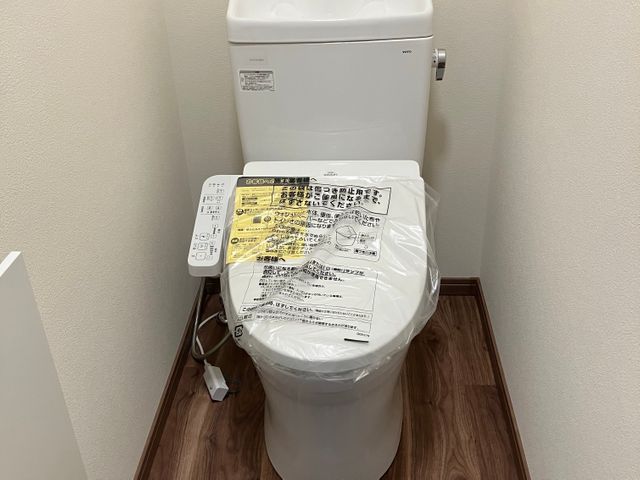 ★ピカトイレ★業界歴30年以上！大手品質をリーズナブルに提供する職人店