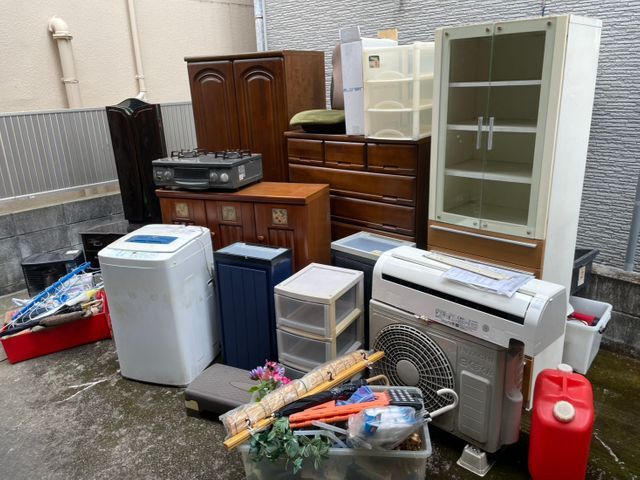 業界歴10年！ 安価で不用品回収可能♪ 買取もできます♪ 自社スタッフで安心♪