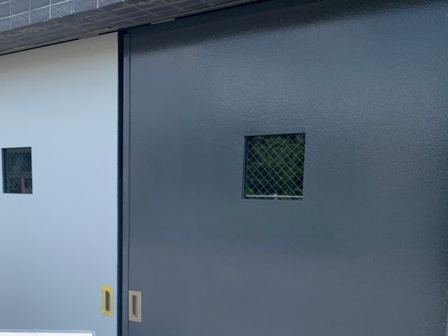 《年中無休！40年のキャリア！》捨てる前に塗り替えを！物置再生塗装プラン