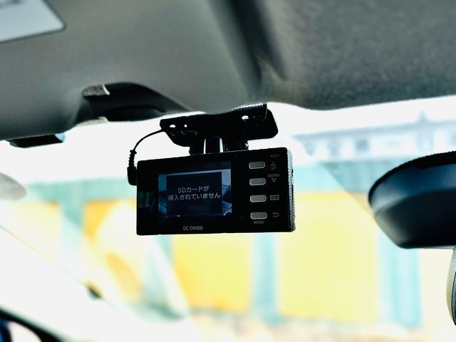 【自動車ディーラーでの勤務経験あり】女性スタッフ同行も可能です！