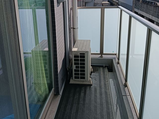 プロの技術で納得の仕上がり！ベランダ・バルコニークリーニングは当店にお任せ下さい