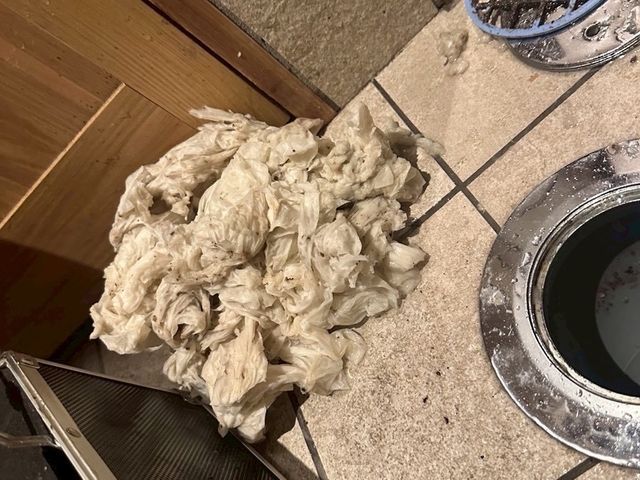 排水管洗浄｜迅速・丁寧な洗浄作業で詰まり・においをスッキリ解消！