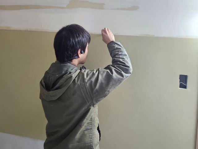 【壁紙の張り替え】丁寧な仕上がりをお約束します！サービスの画像