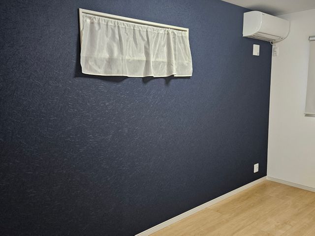 【壁紙の張り替え】丁寧な仕上がりをお約束します！サービスの画像