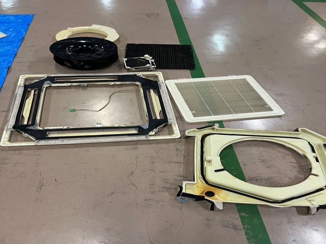 天井埋込型エアコンクリーニング