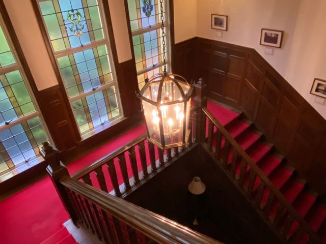 【作業外注一切なし！】高所の電球交換！クレカ・PayPay対応！