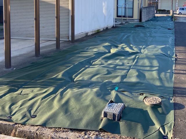 【北陸密着・満足保証】雑草の悩み根絶！プロの防草シート施行