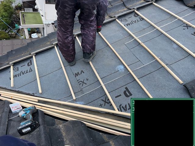 【年中無休／安心の20年保証付き】屋根工事のプロが行う葺き替え施工！