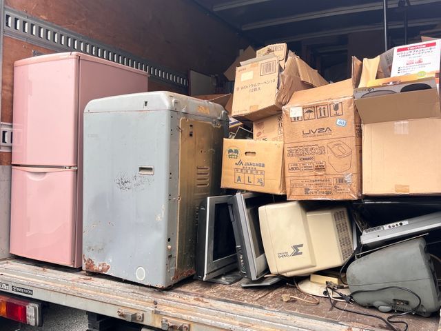 遺品整理士在籍で女性対応、相談無料の買取対応遺品整理サービス高齢者も安心対応ですサービスの画像