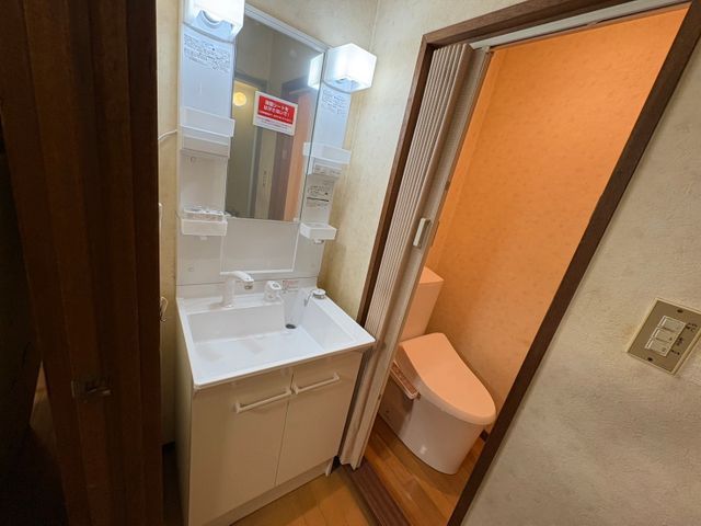 洗面台交換「処分費込み」現地調査無料で行います！