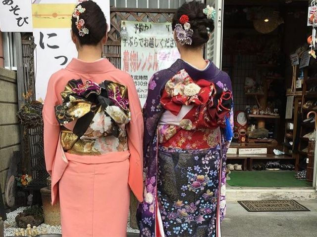 【業歴17年】着装師範の着崩れしない楽な着付けをお届けします。