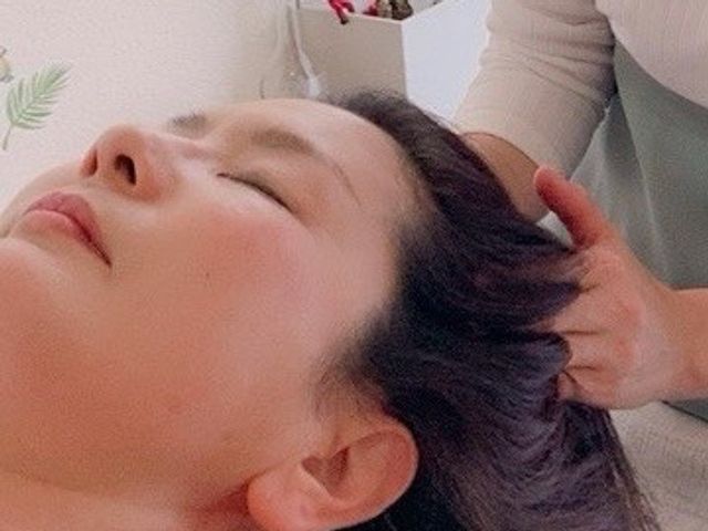 至福の時間！極上のドライヘッドスパとリフレクソロジー