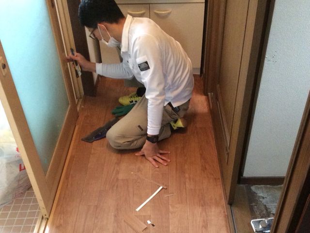 仙台市泉区よりお伺い！DIY好き職人が丁寧な作業を心掛けます！小部屋のみOK☆