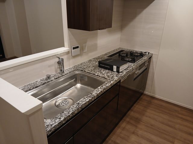 国家資格保有スタッフが担当！女性スタッフ指定もできる安心のクリーニング