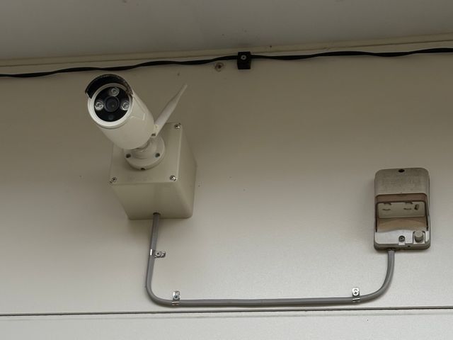 資格保有者が確かな技術で丁寧に施工させて頂きます。